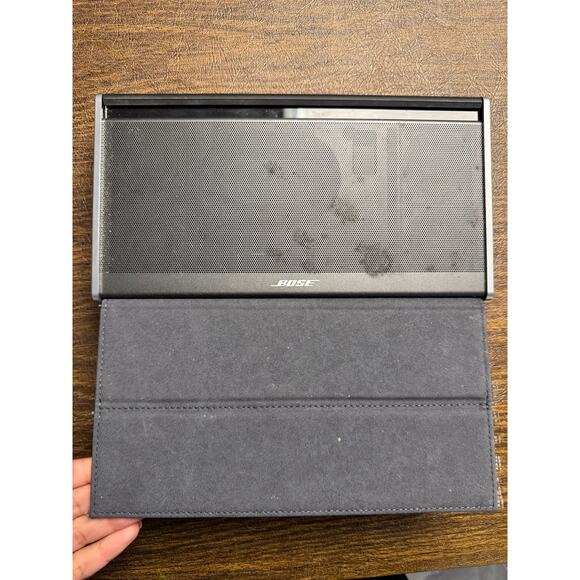 Bose Soundlink Bluetooth Mobile Speaker II 404600 GUC - Picture 2 of 6